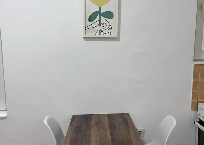 The Cozy George بلغراد